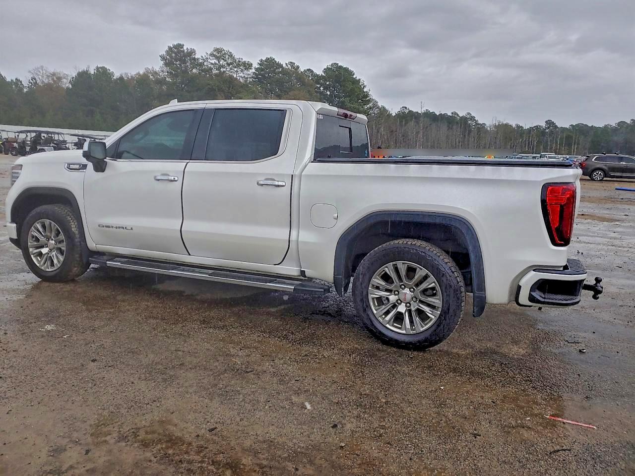 2022 GMC Sierra