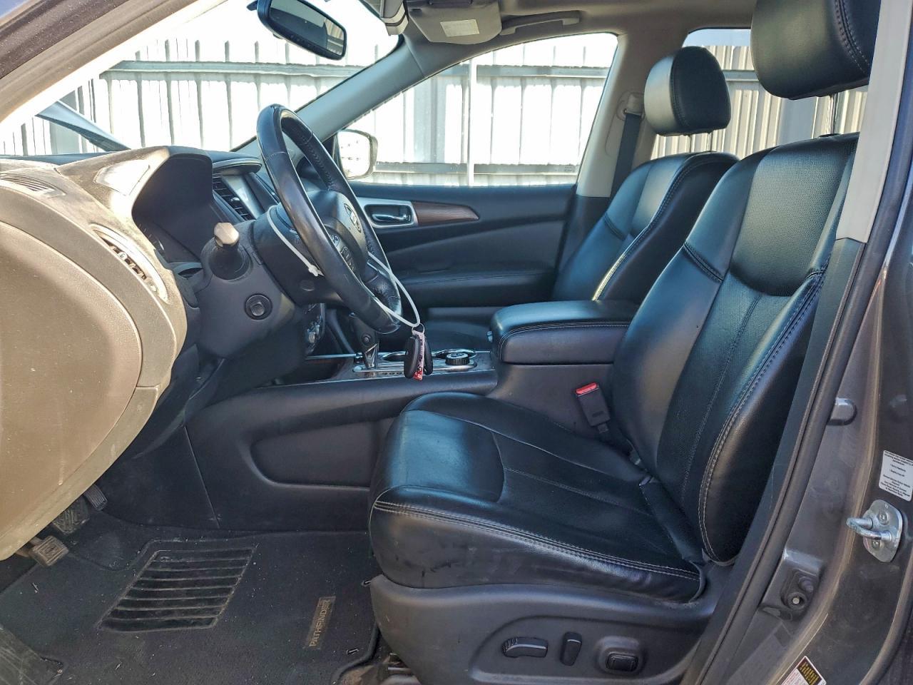 2017 NISSAN PATHFINDER