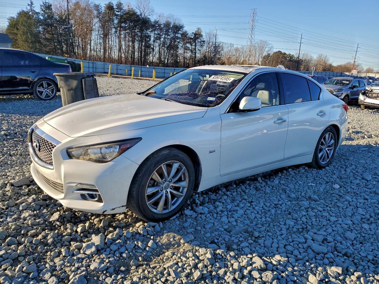 2017 INFINITI Q50