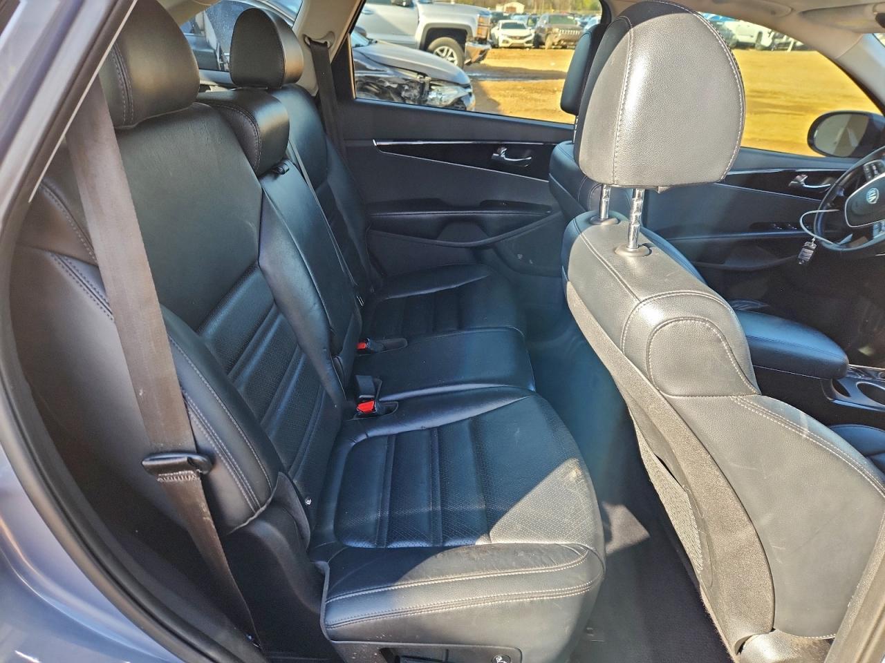 2020 KIA SORENTO