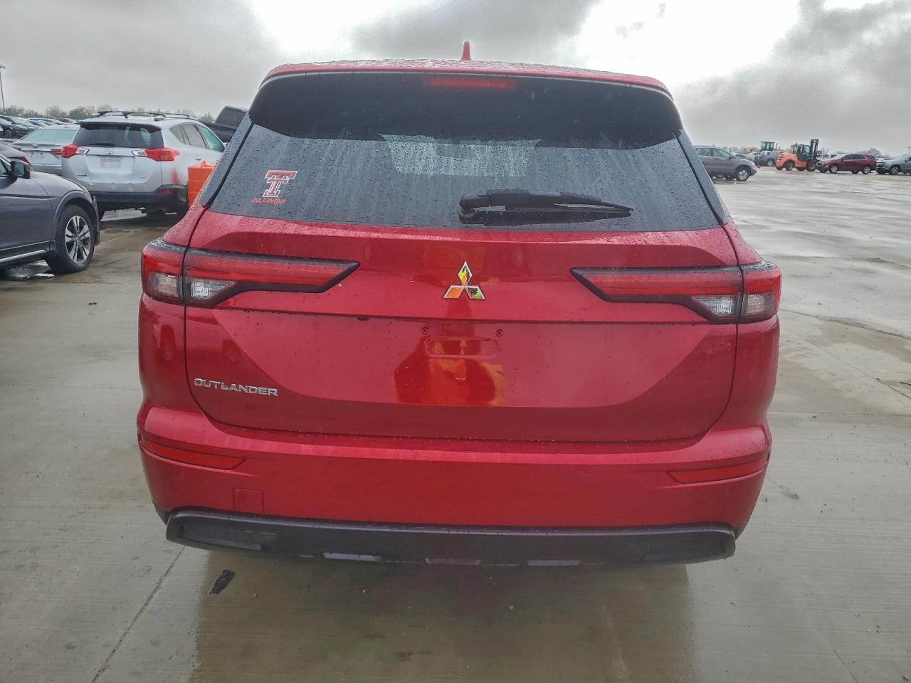 2023 MITSUBISHI outlander