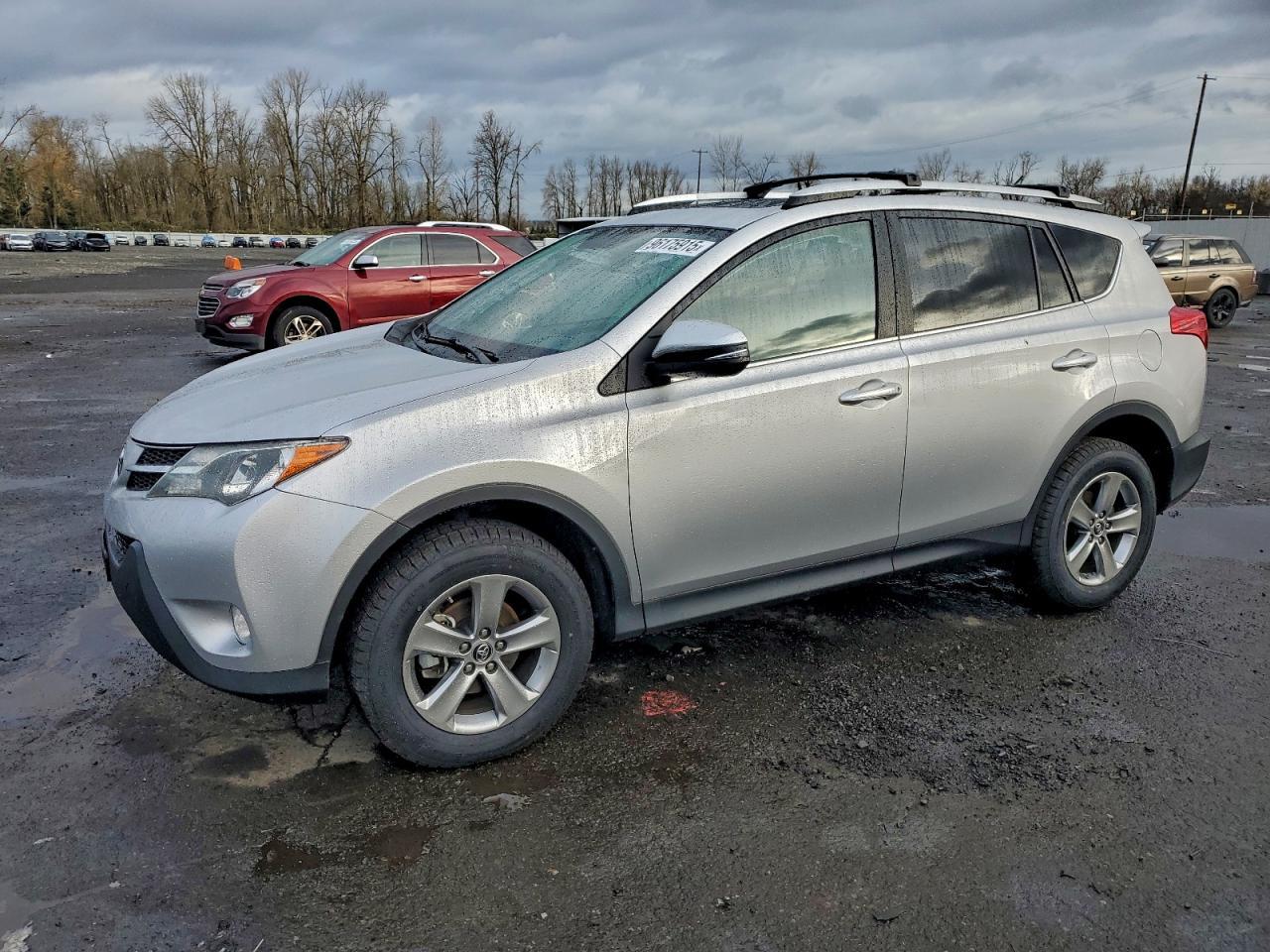 2015 TOYOTA RAV4