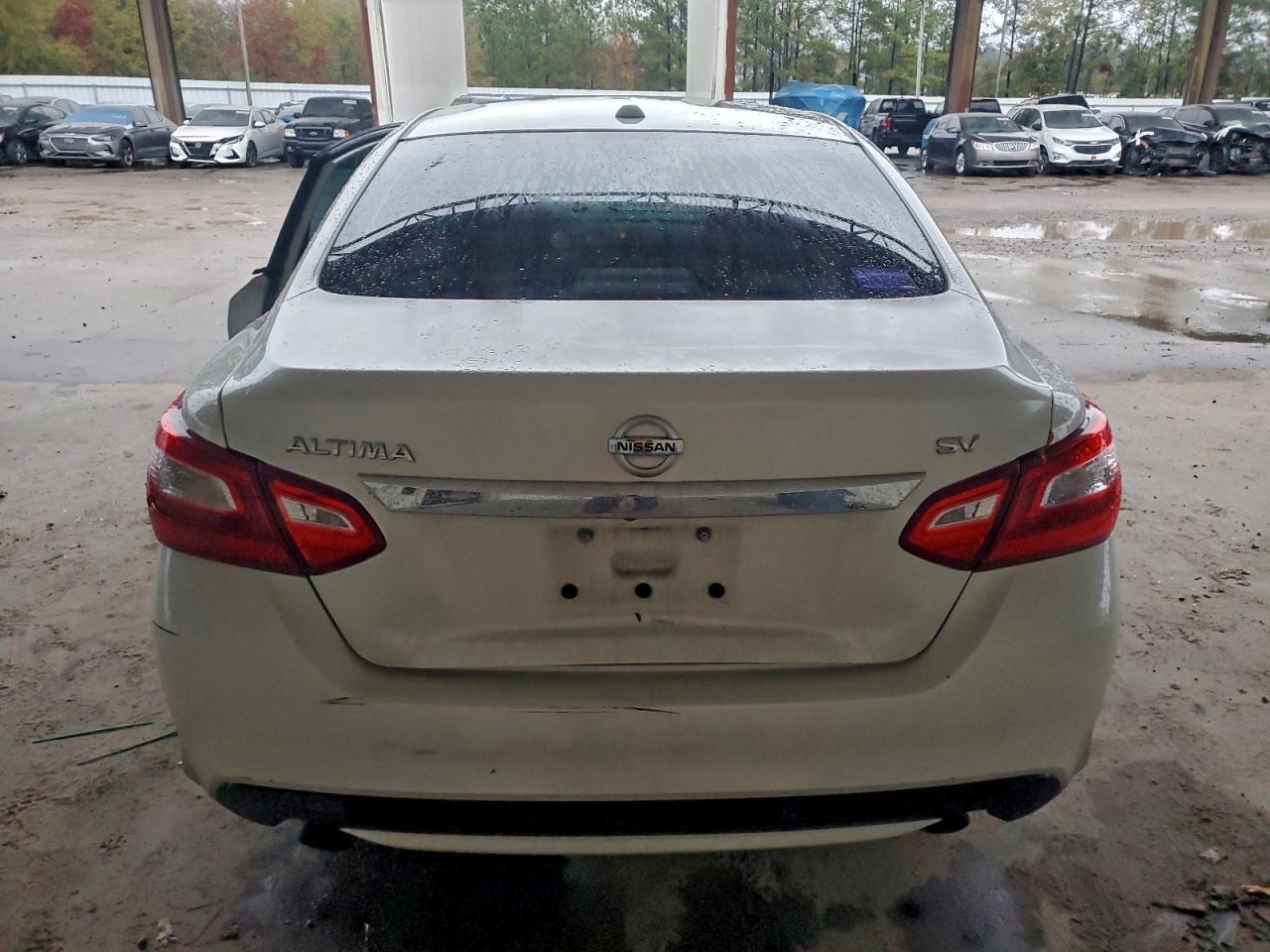 2017 NISSAN ALTIMA