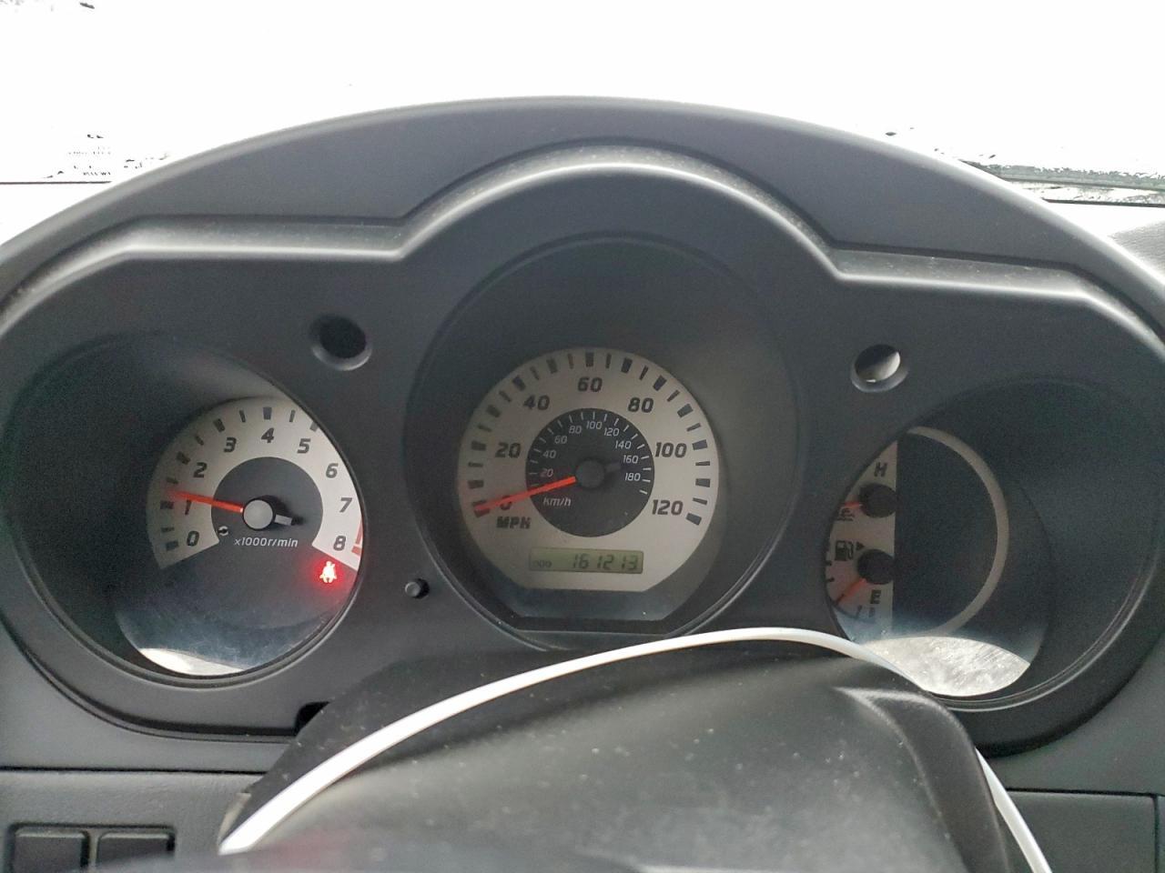 2004 NISSAN Frontier