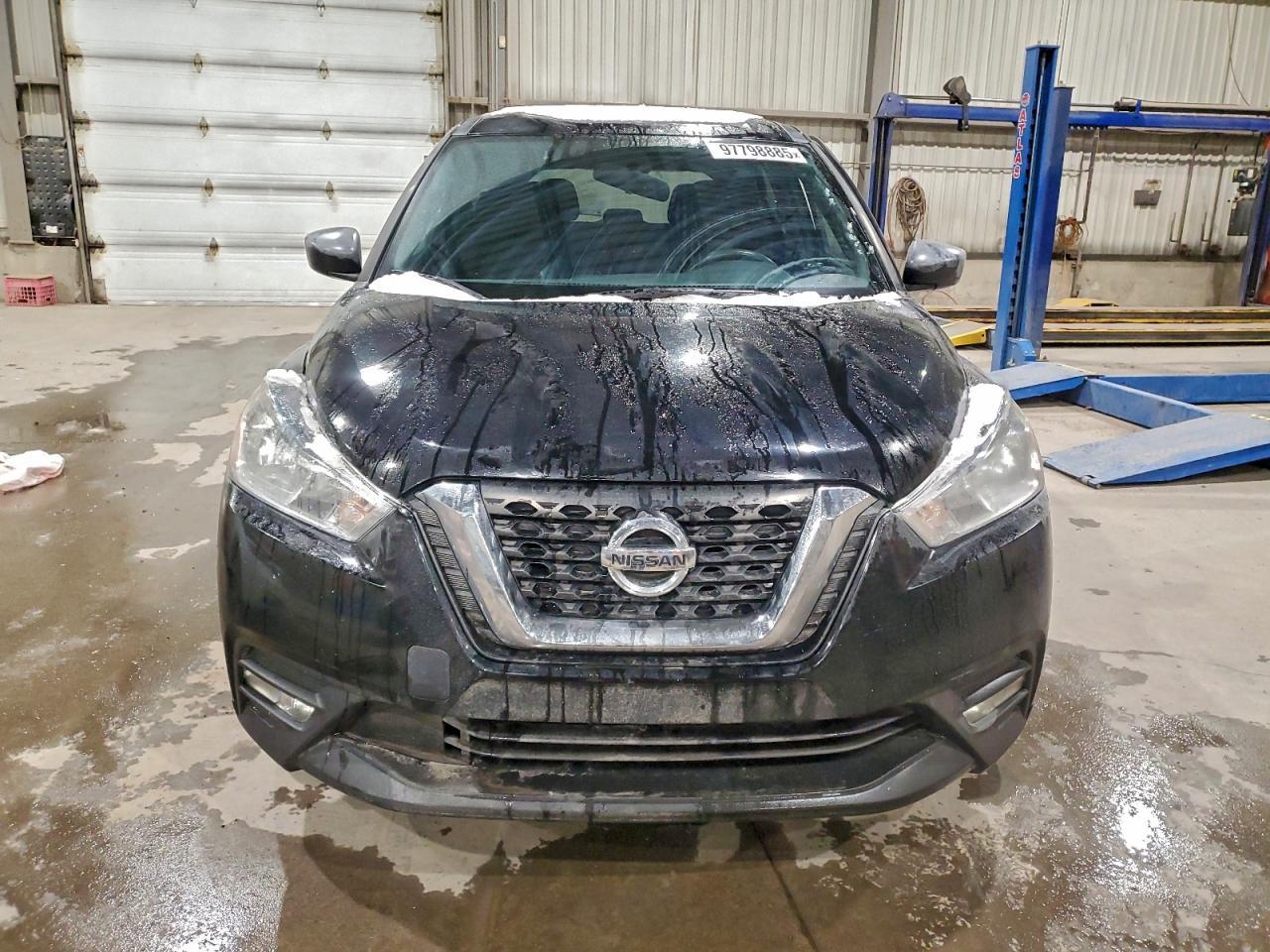 2019 NISSAN KICKS