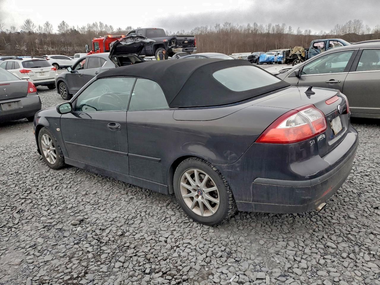 2004 SAAB 9-3