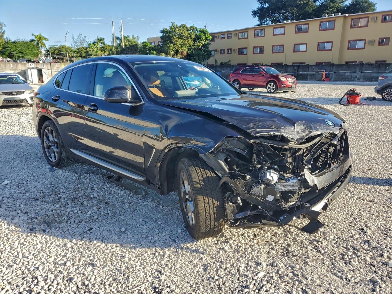 2024 BMW X4