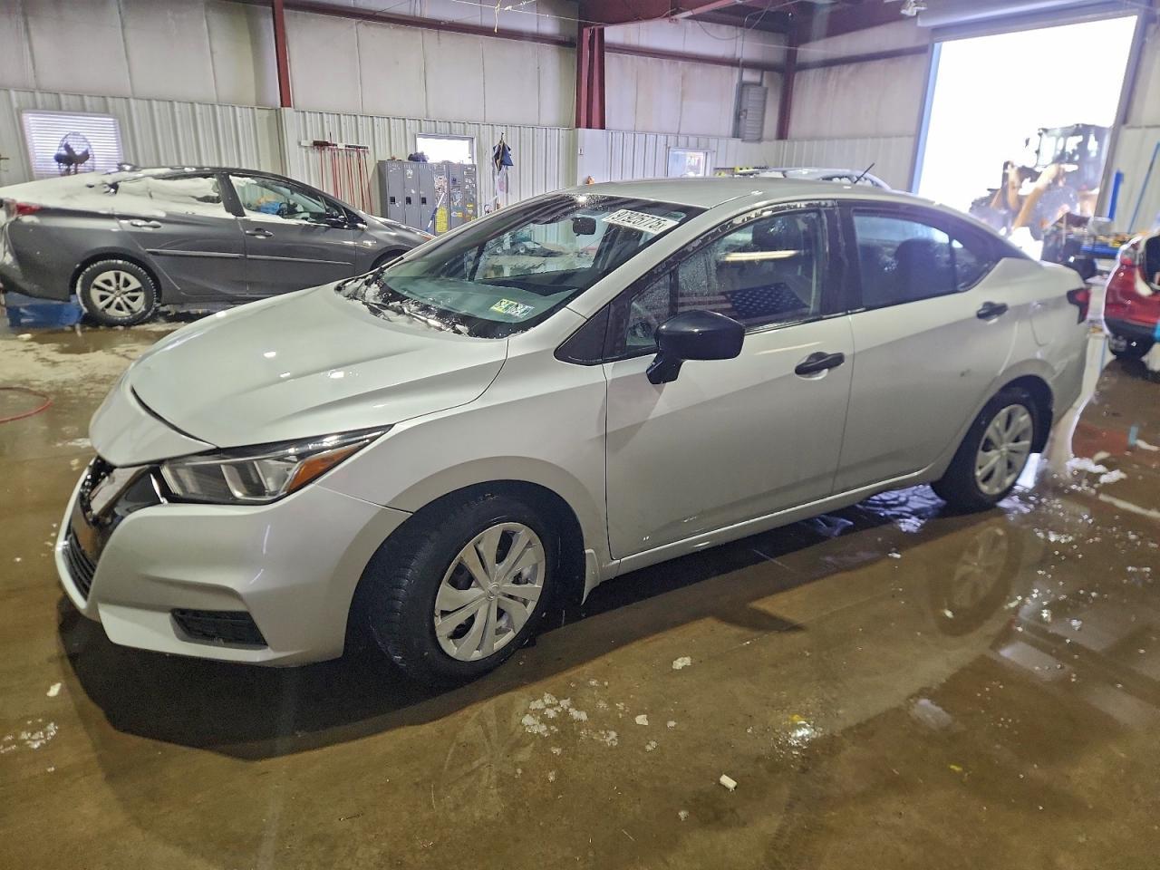 2021 NISSAN VERSA