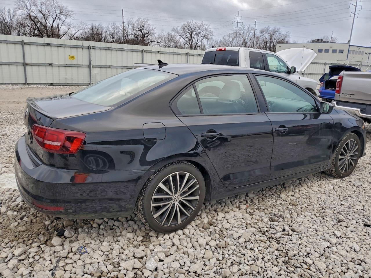 2016 VOLKSWAGEN JETTA