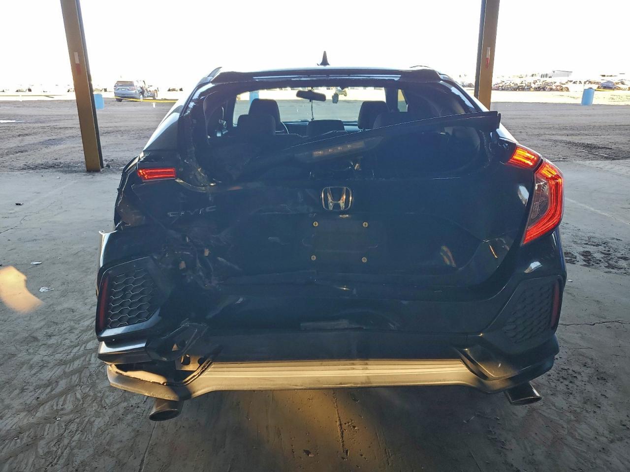 2018 HONDA CIVIC