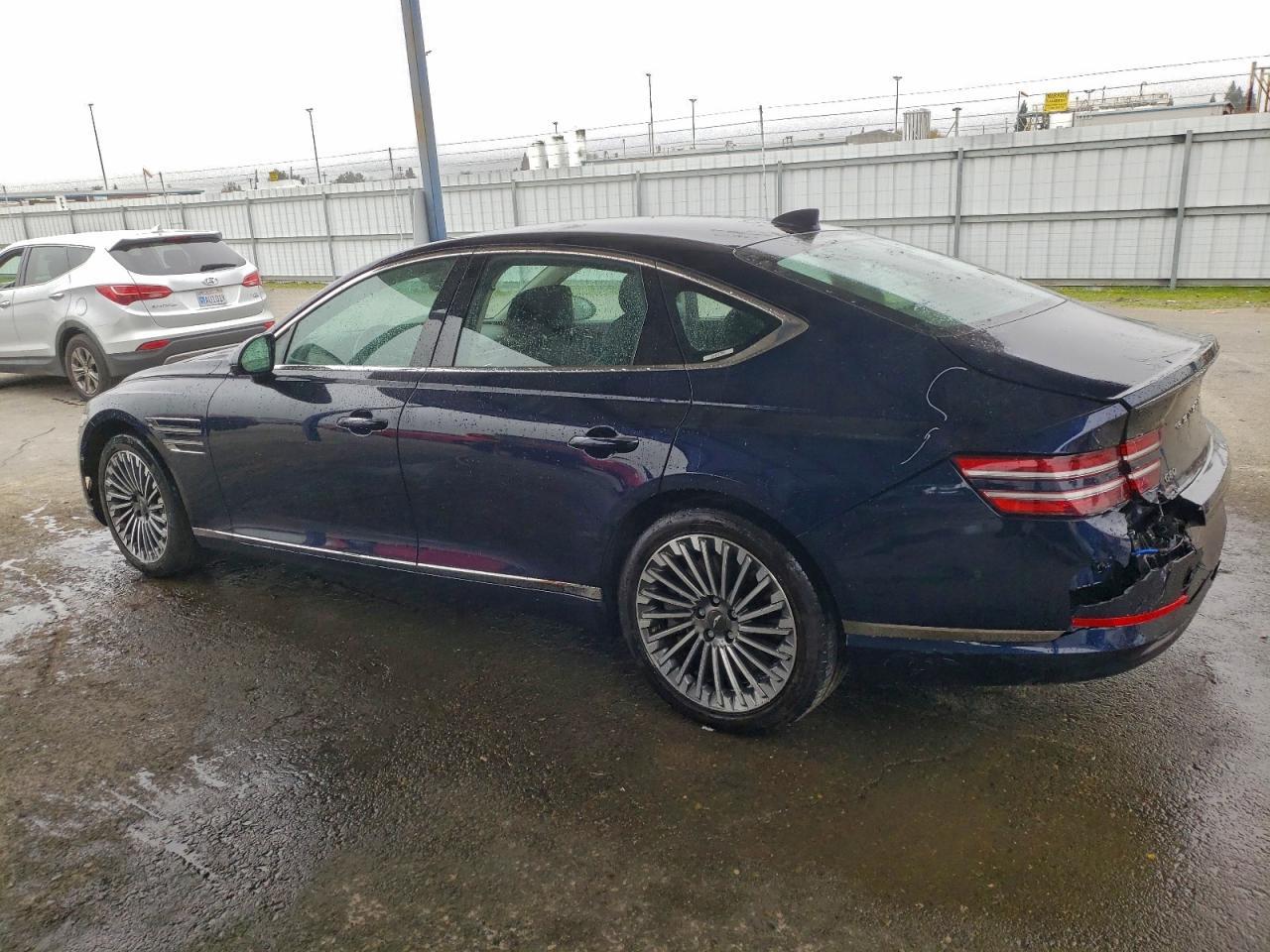 2023 GENESIS G80
