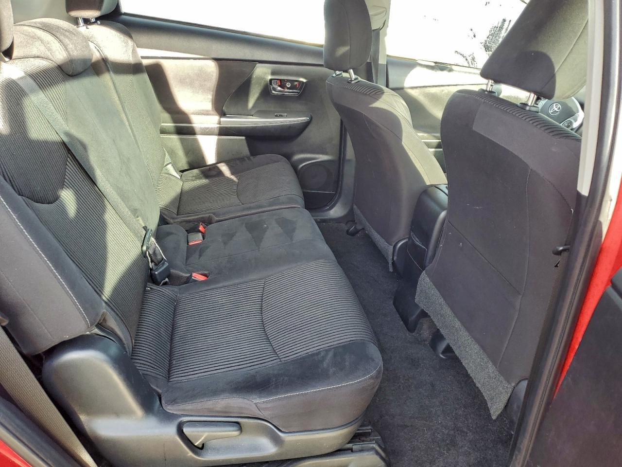 2015 TOYOTA PRIUS V