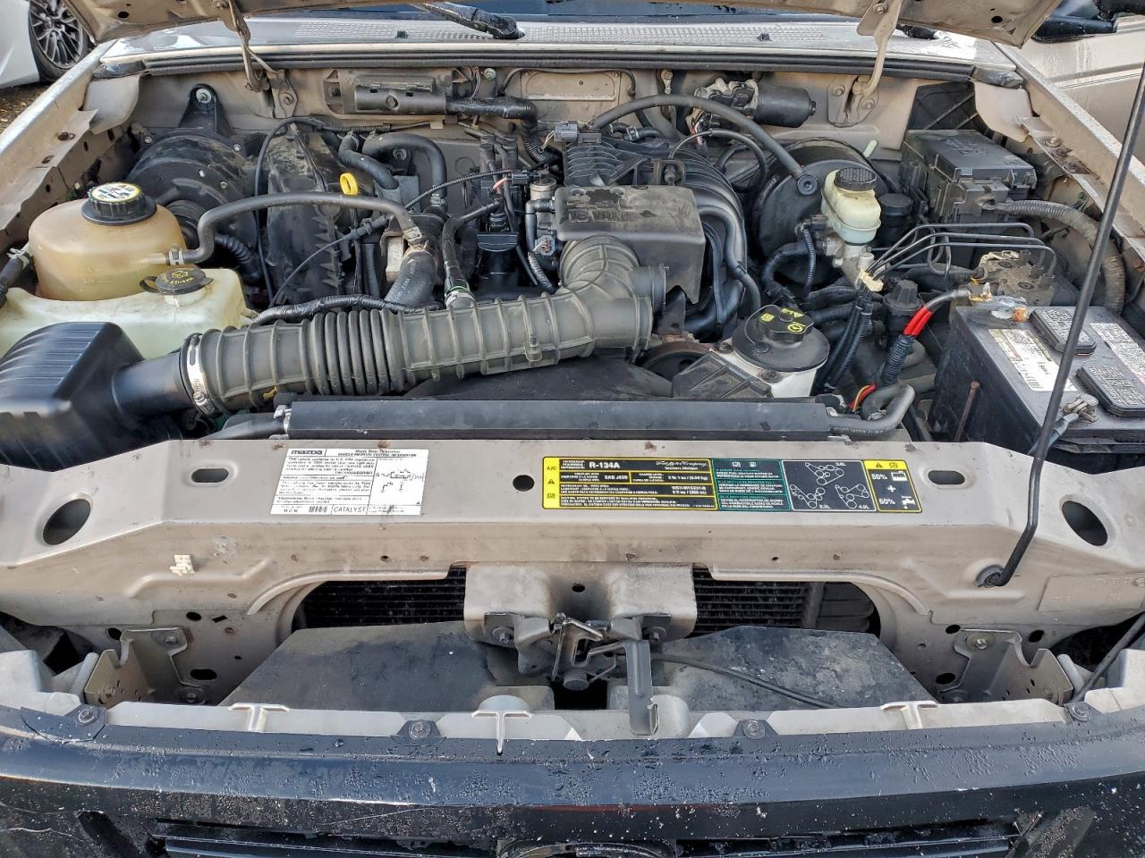 2005 MAZDA B2300