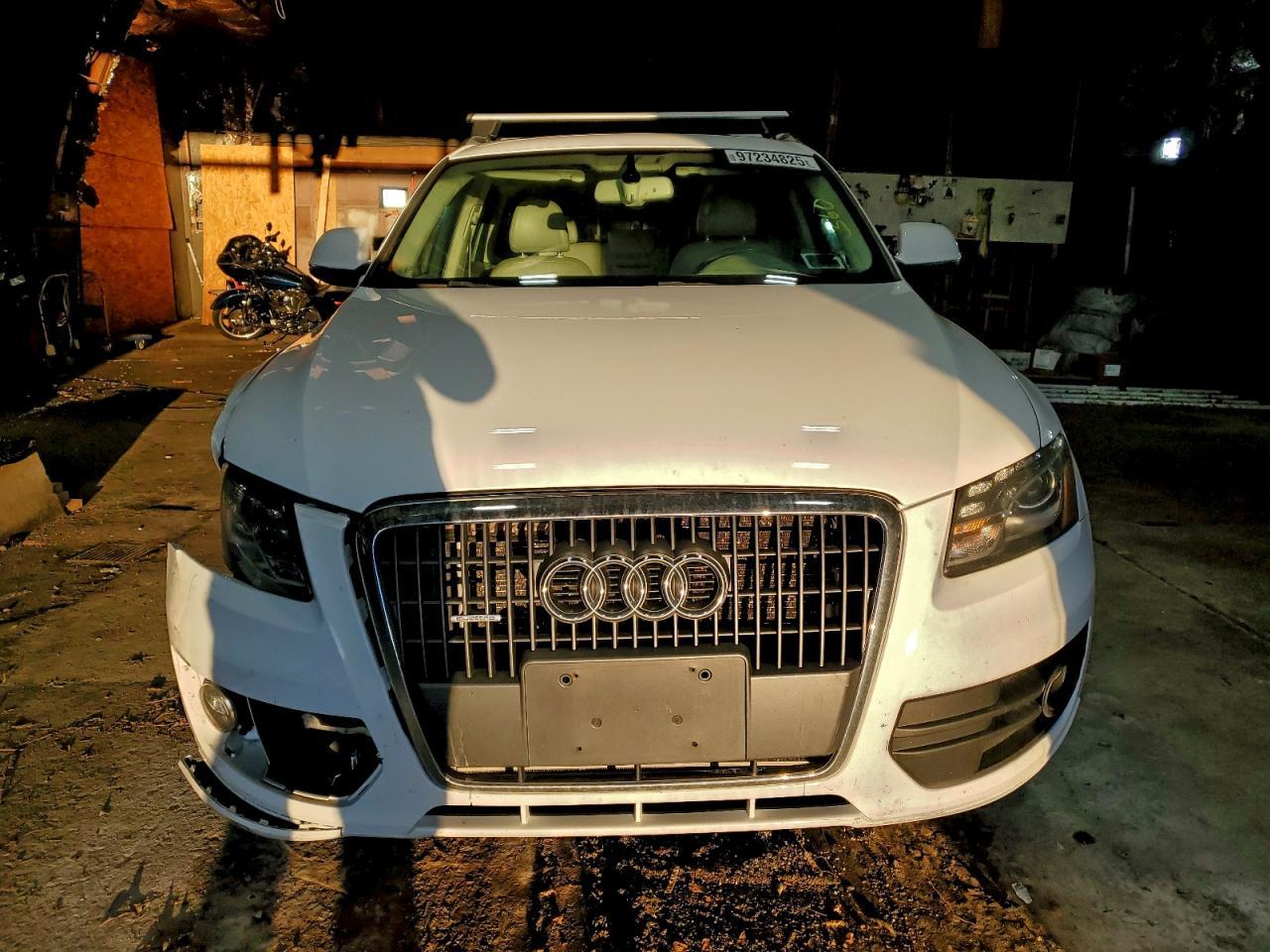 2012 AUDI Q5