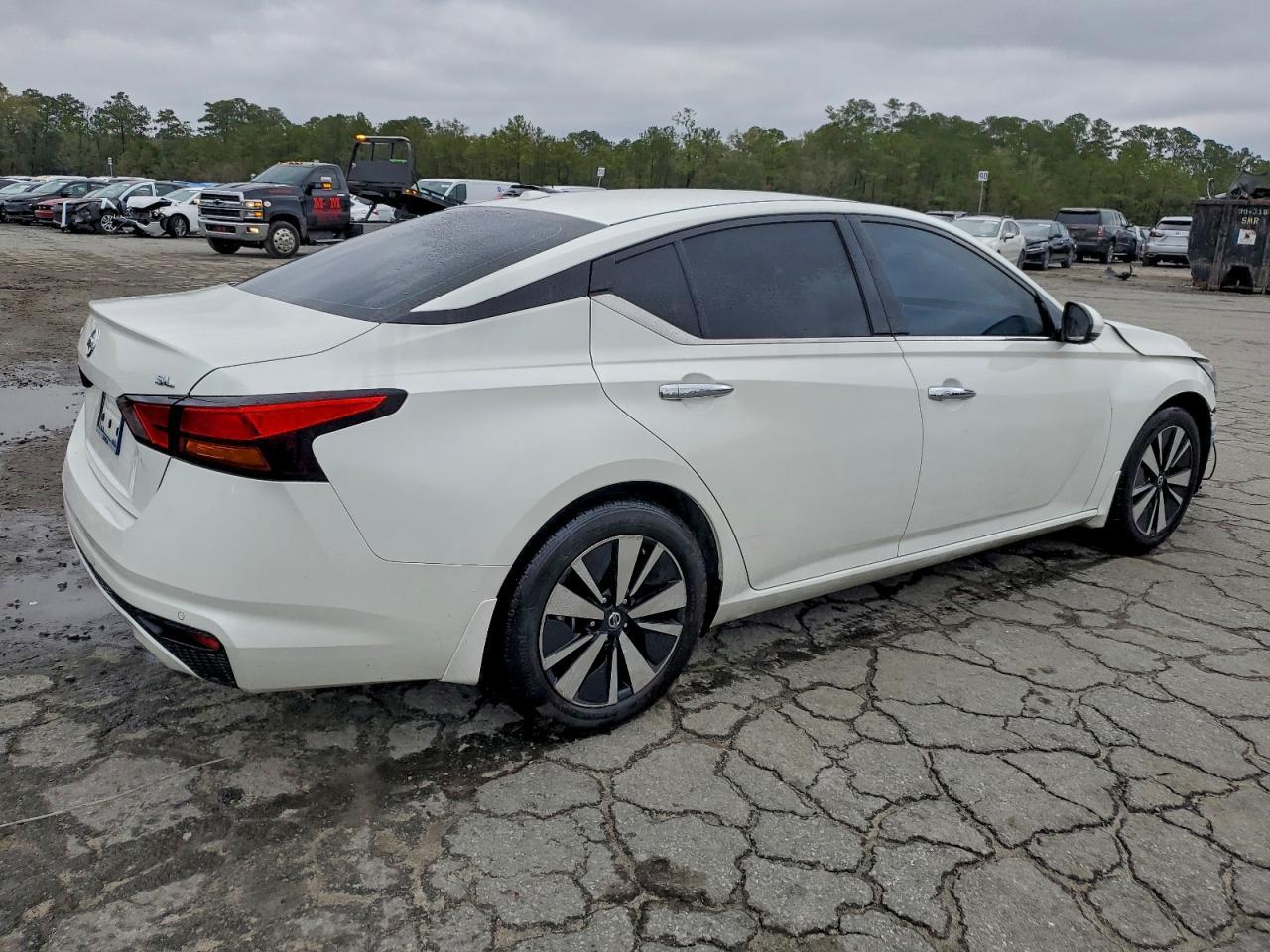 2019 NISSAN ALTIMA