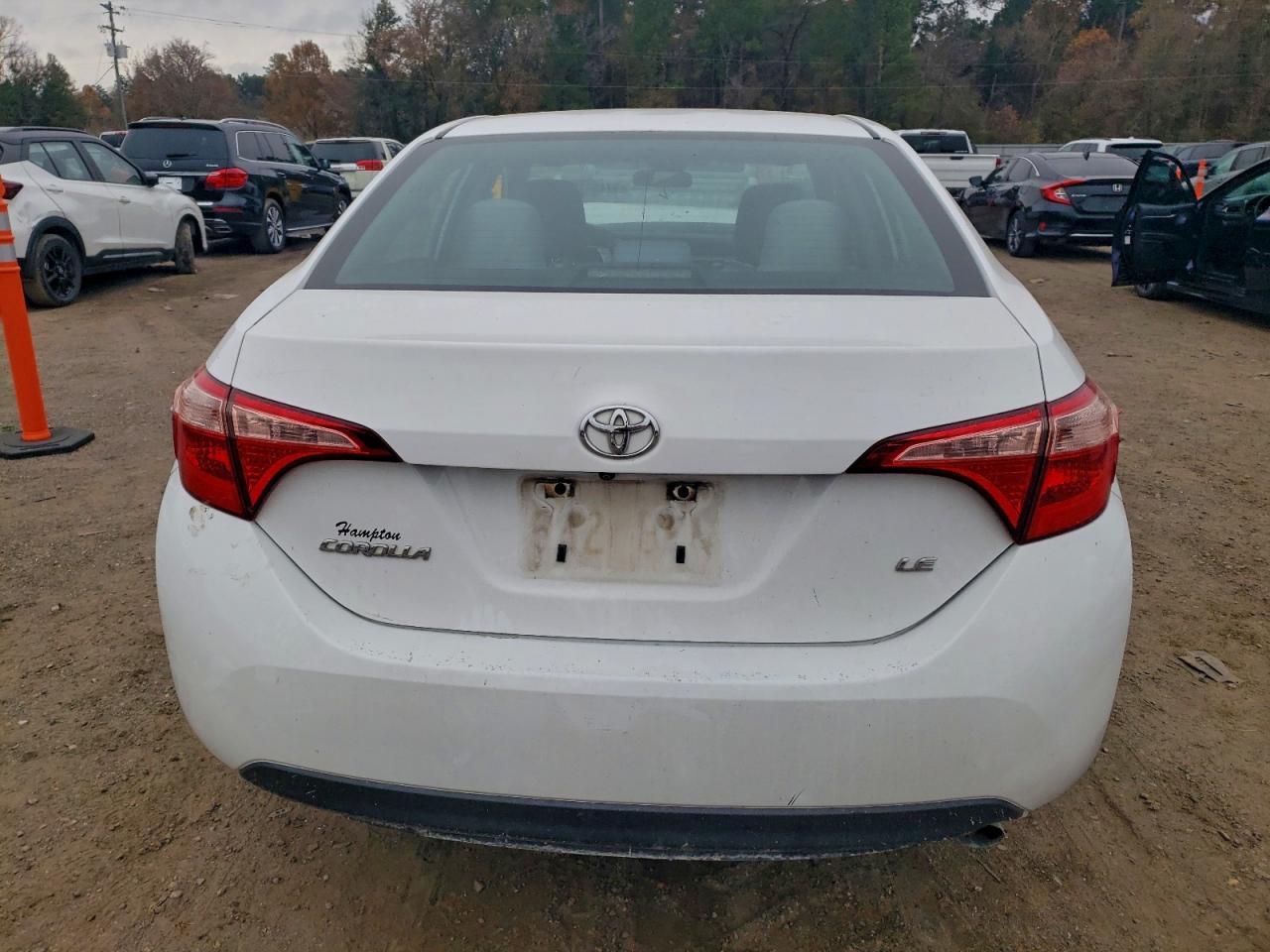 2017 TOYOTA COROLLA