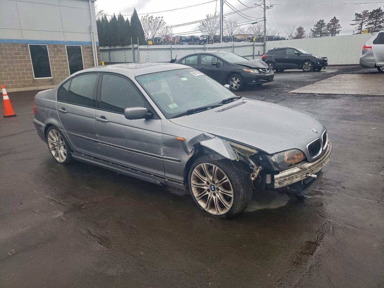 2004 BMW 3 SERIES