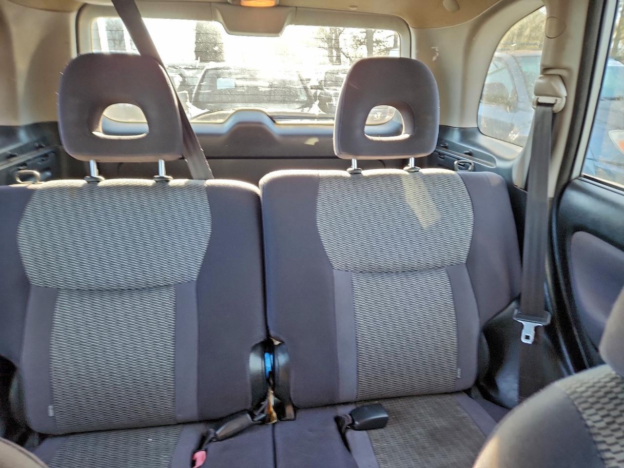 2004 TOYOTA RAV4