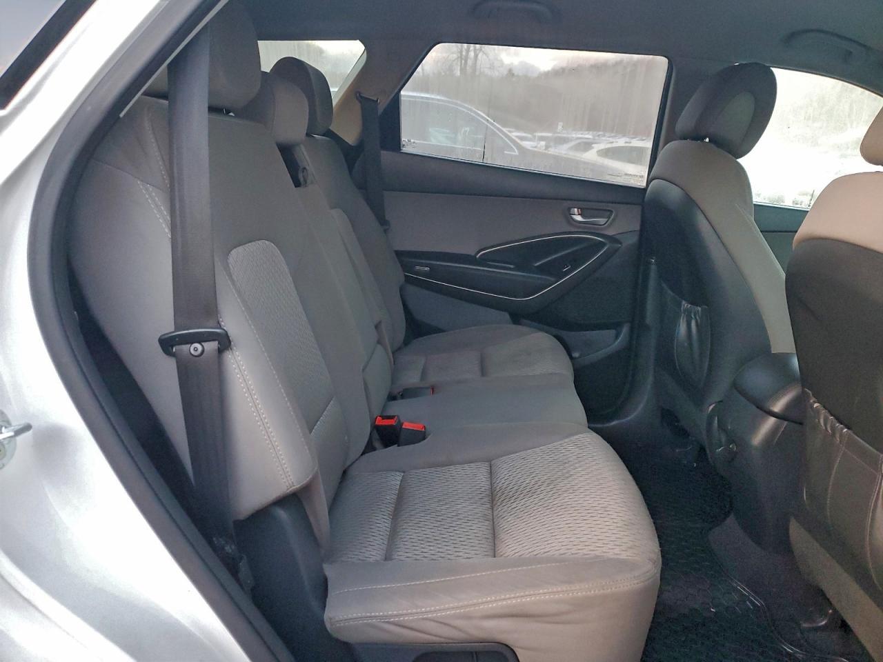 2016 HYUNDAI SANTA FE