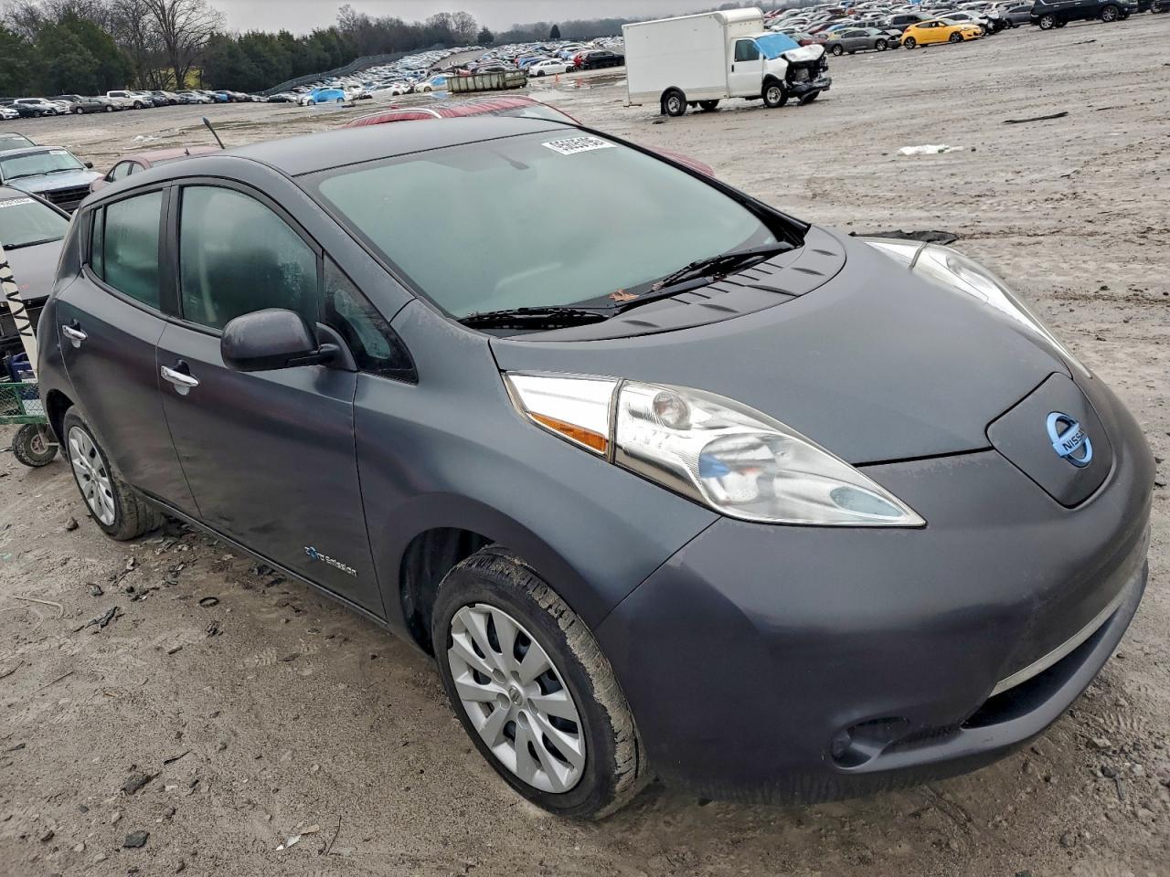 2013 NISSAN LEAF