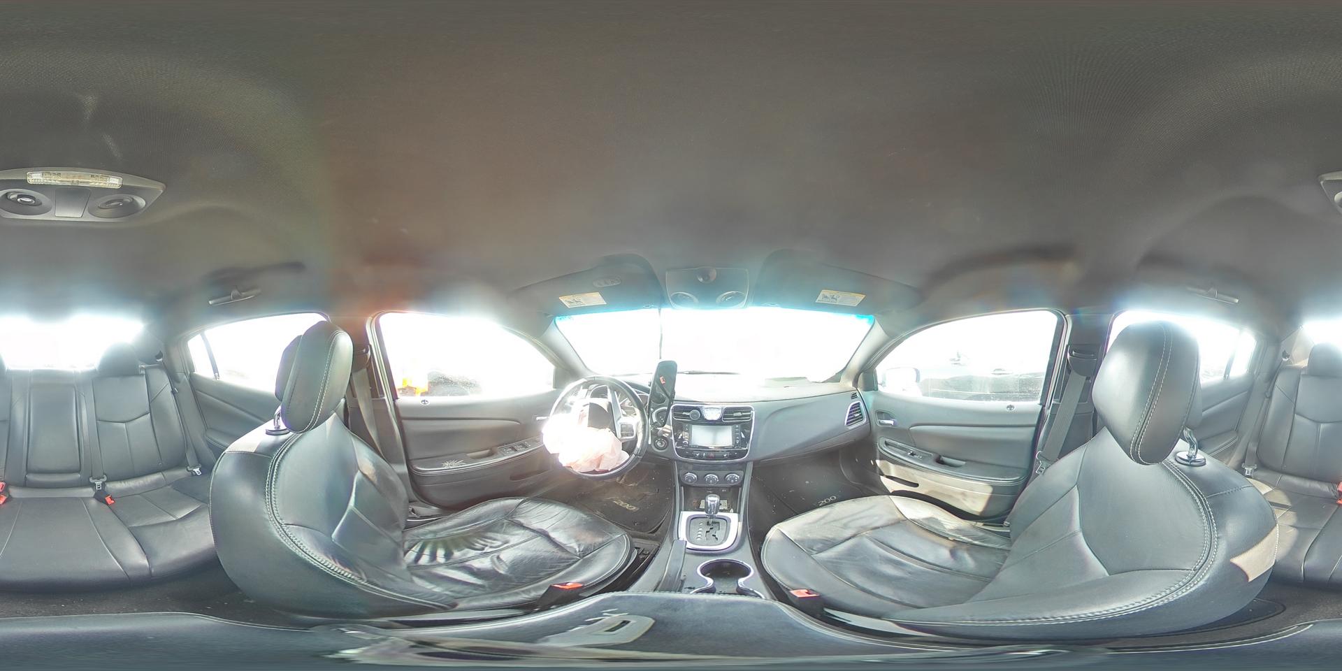 2011 CHRYSLER 200