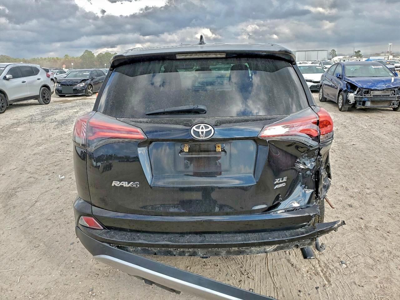 2018 TOYOTA RAV4