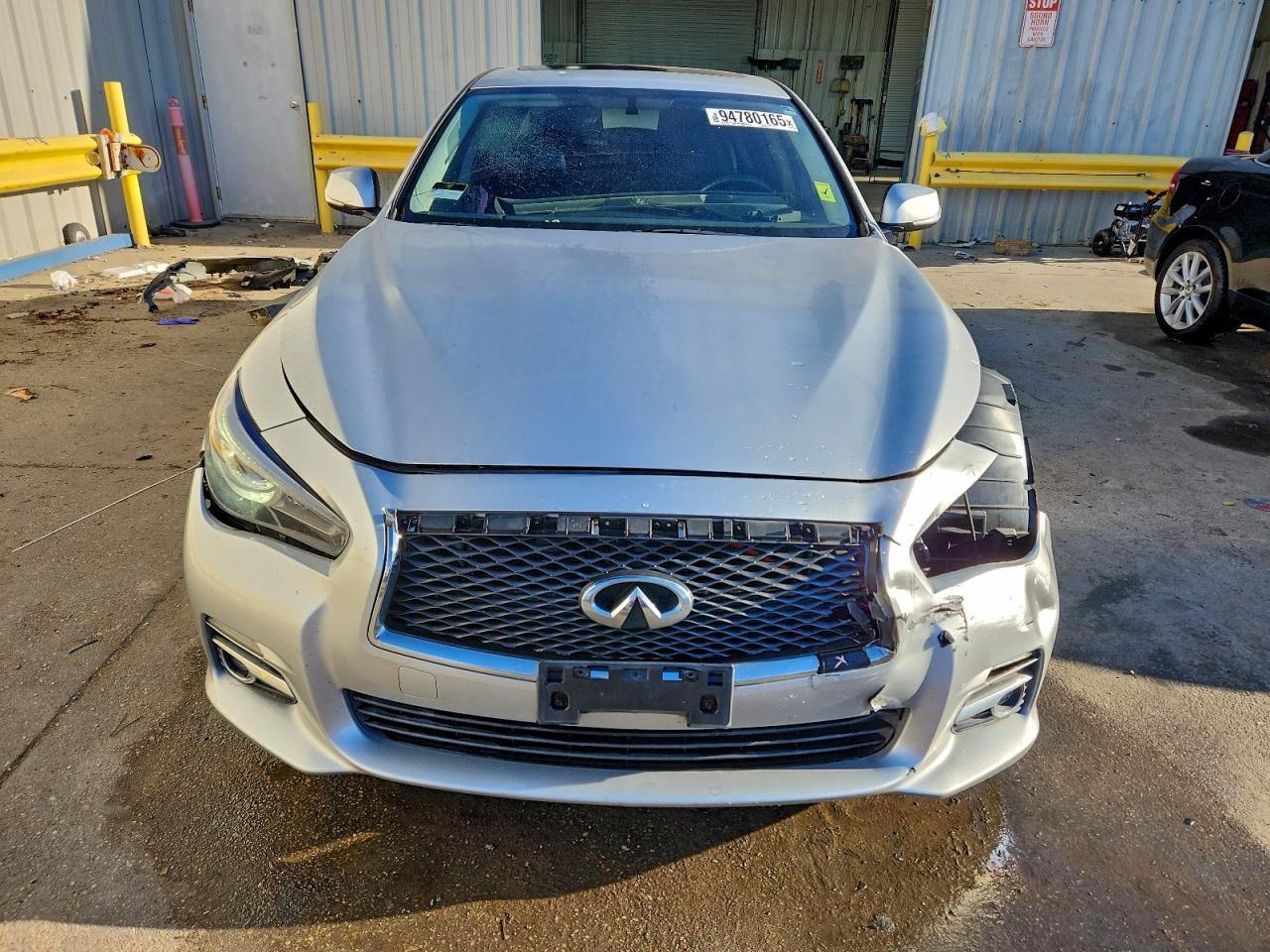 2015 INFINITI Q50