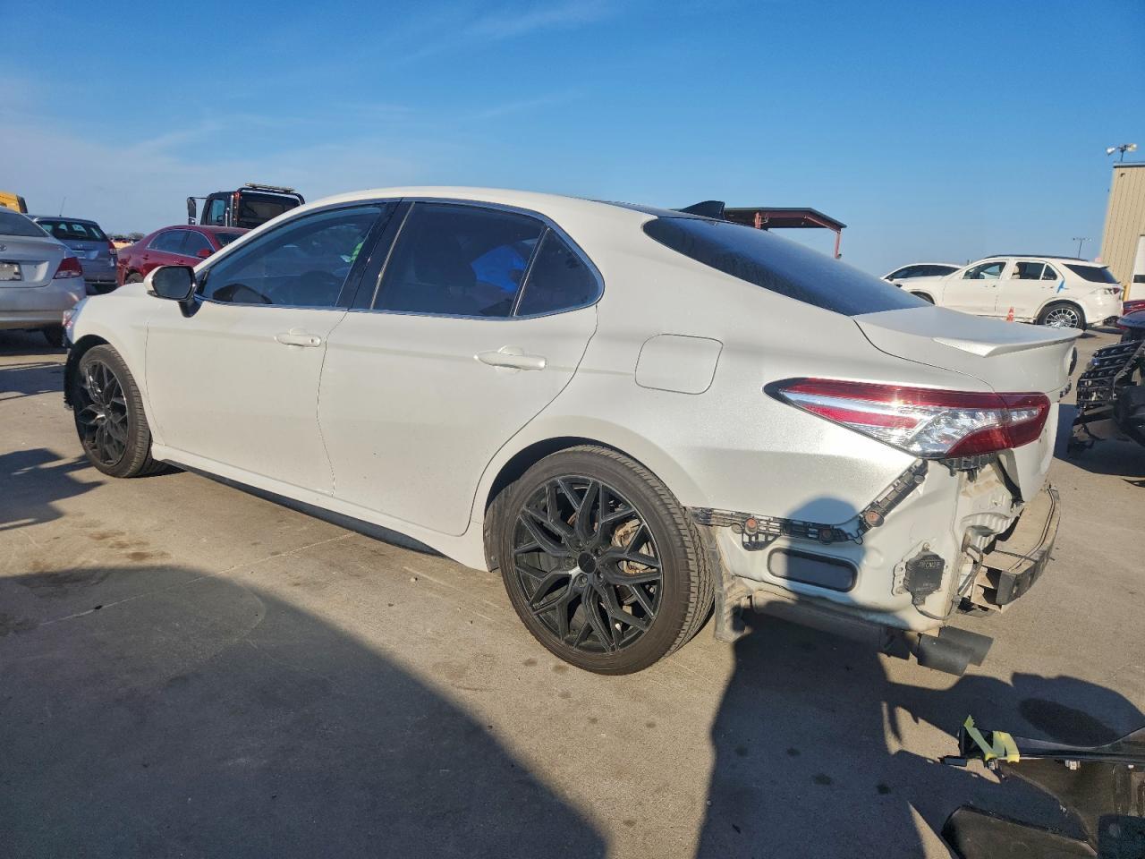 2020 TOYOTA CAMRY
