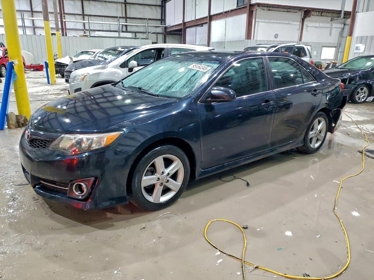 2013 TOYOTA CAMRY
