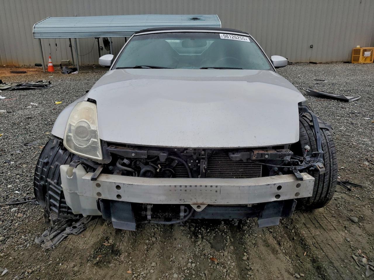 2008 NISSAN Z