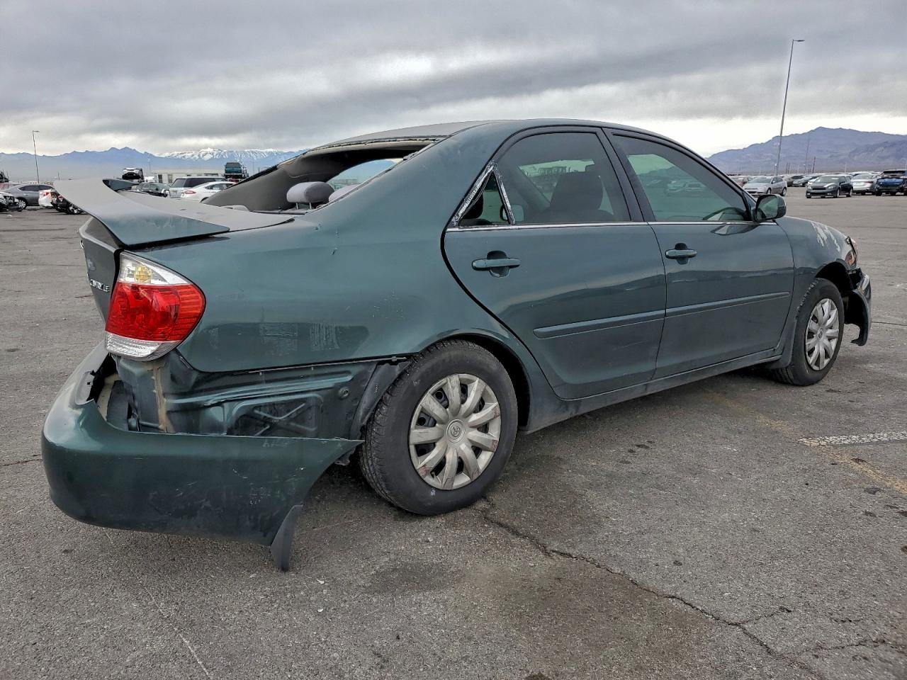 2005 TOYOTA CAMRY