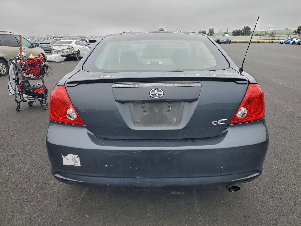 2005 TOYOTA SCION