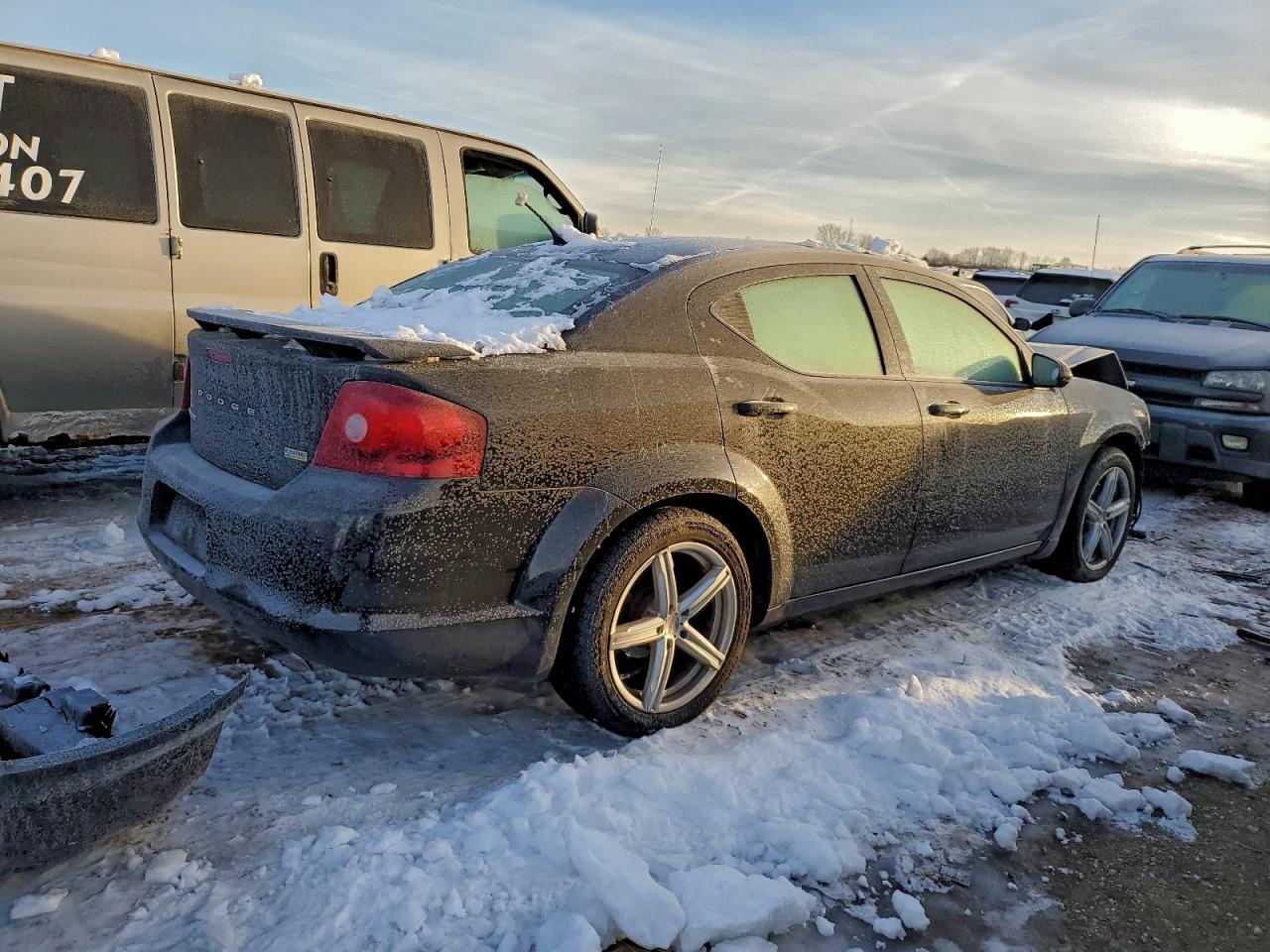 2011 DODGE Avenger