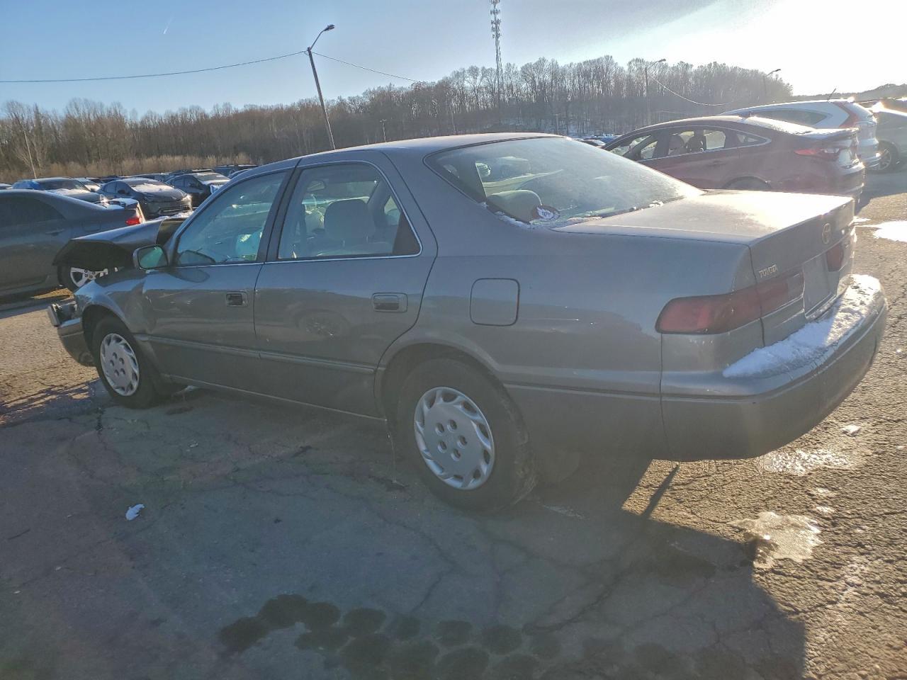 1998 TOYOTA CAMRY