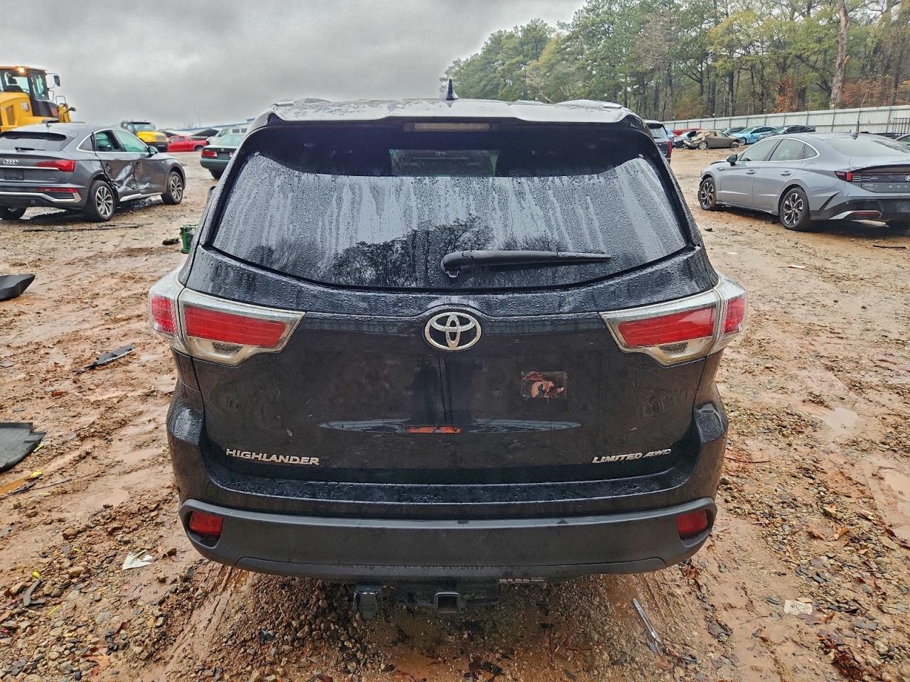 2015 TOYOTA HIGHLANDER