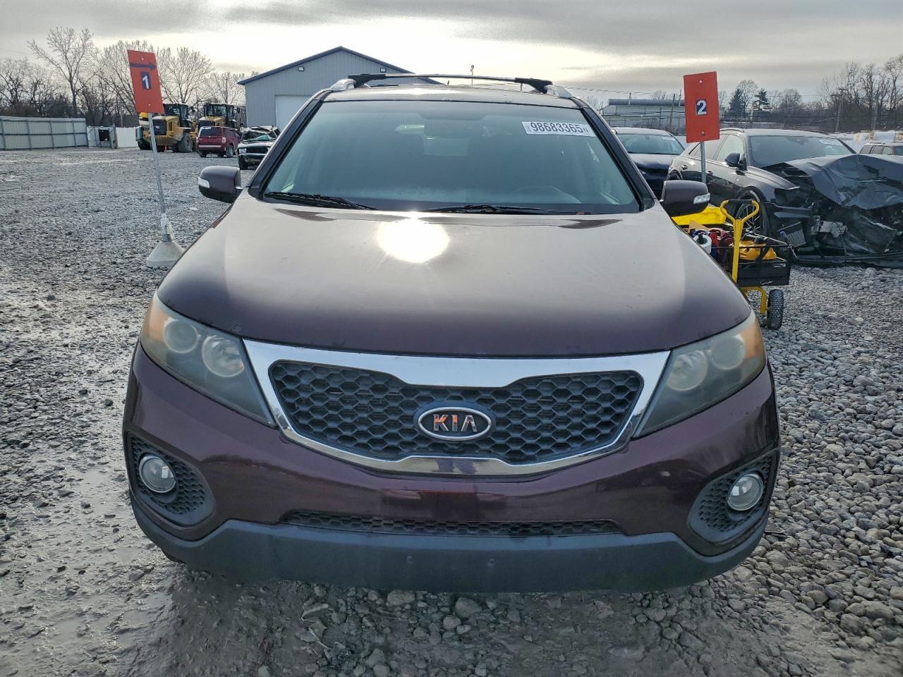 2011 KIA SORENTO