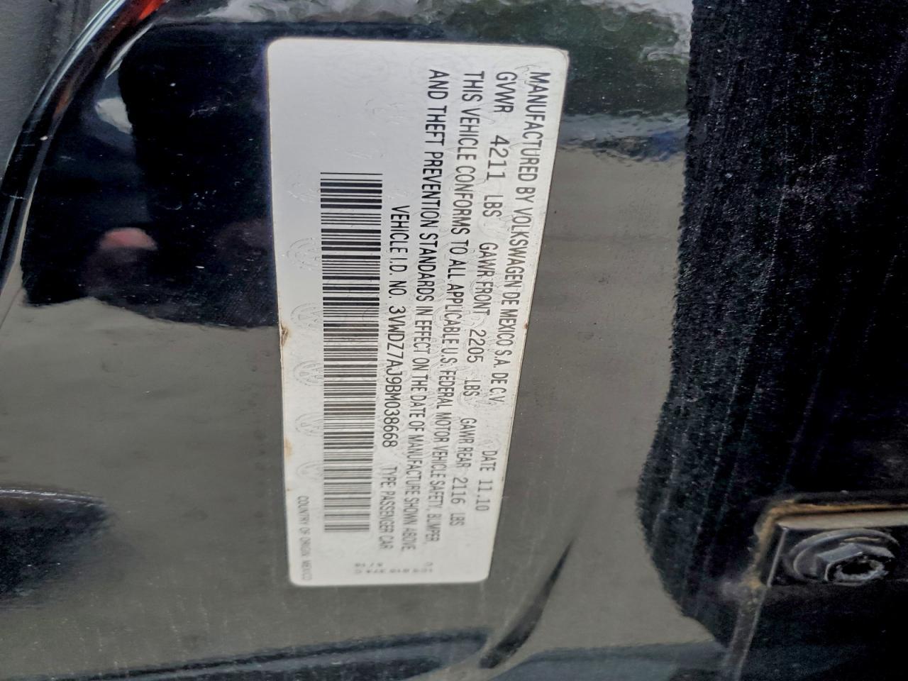 2011 VOLKSWAGEN JETTA