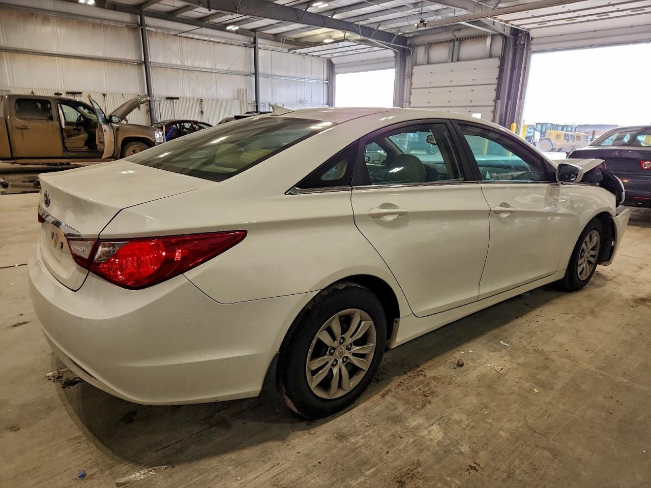 2013 HYUNDAI SONATA