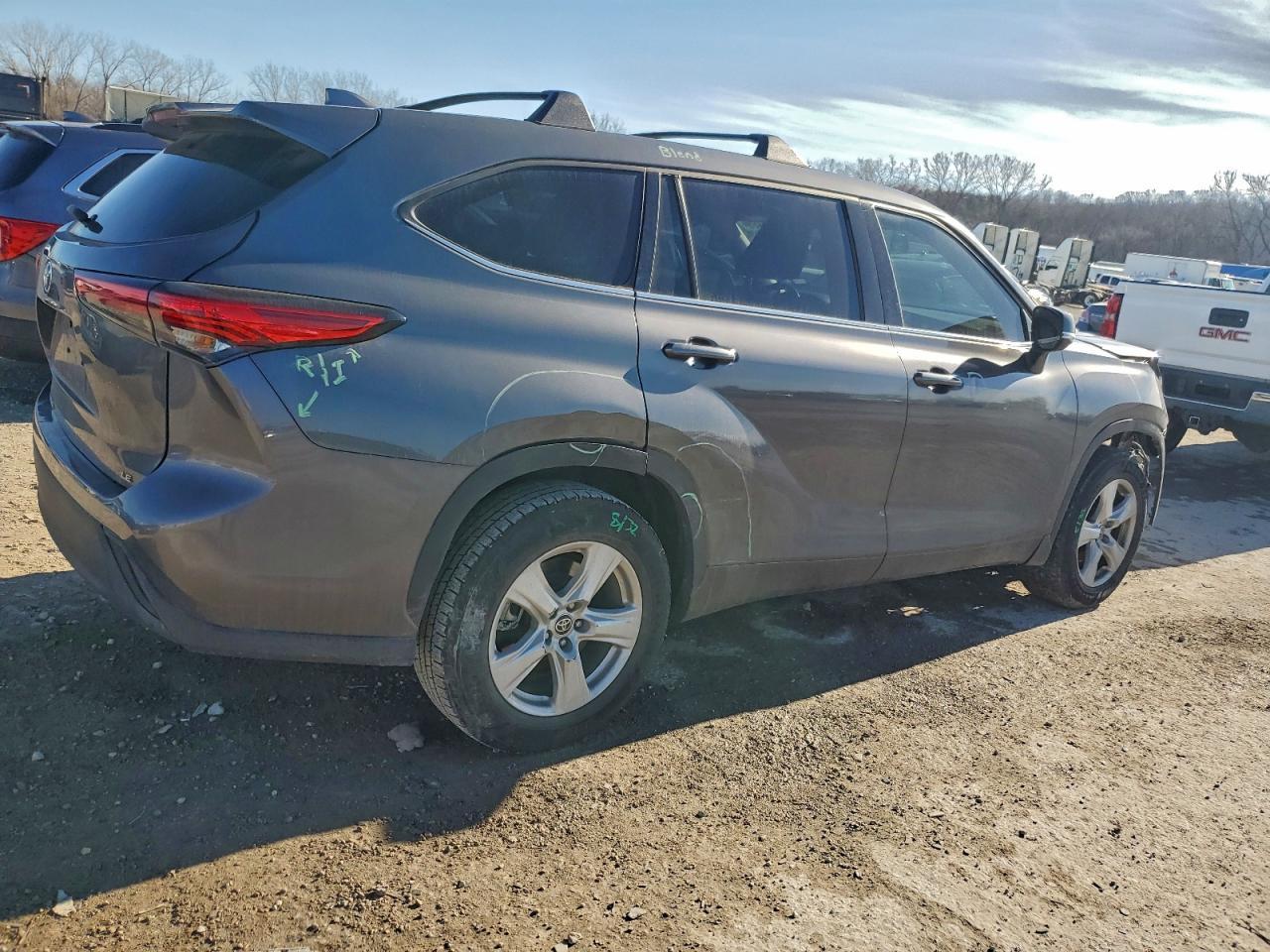 2021 TOYOTA HIGHLANDER