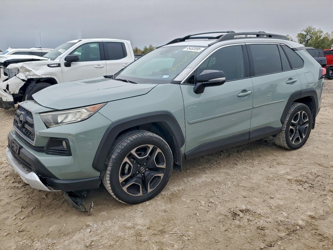 2019 TOYOTA RAV4