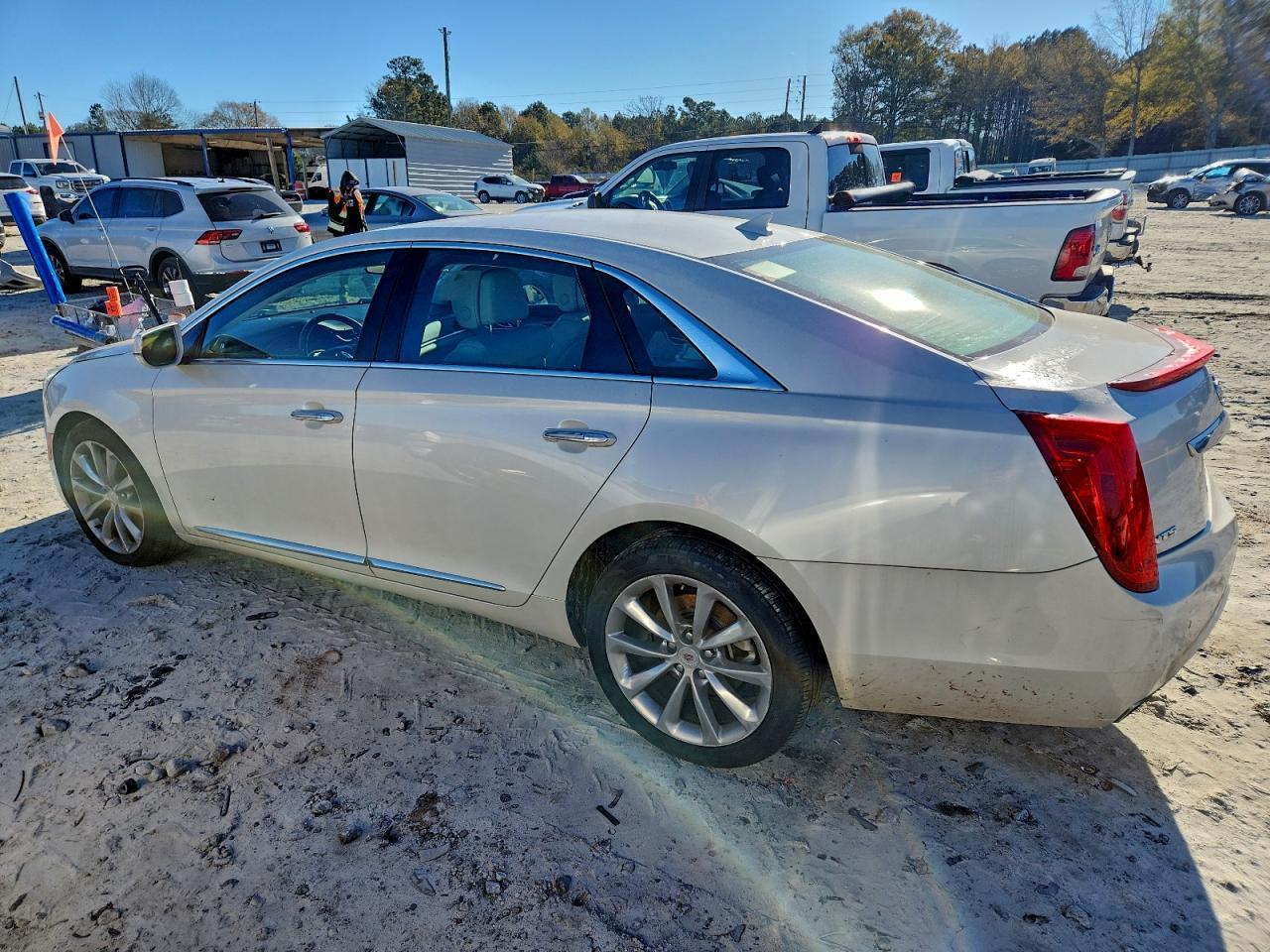 2013 CADILLAC XTS