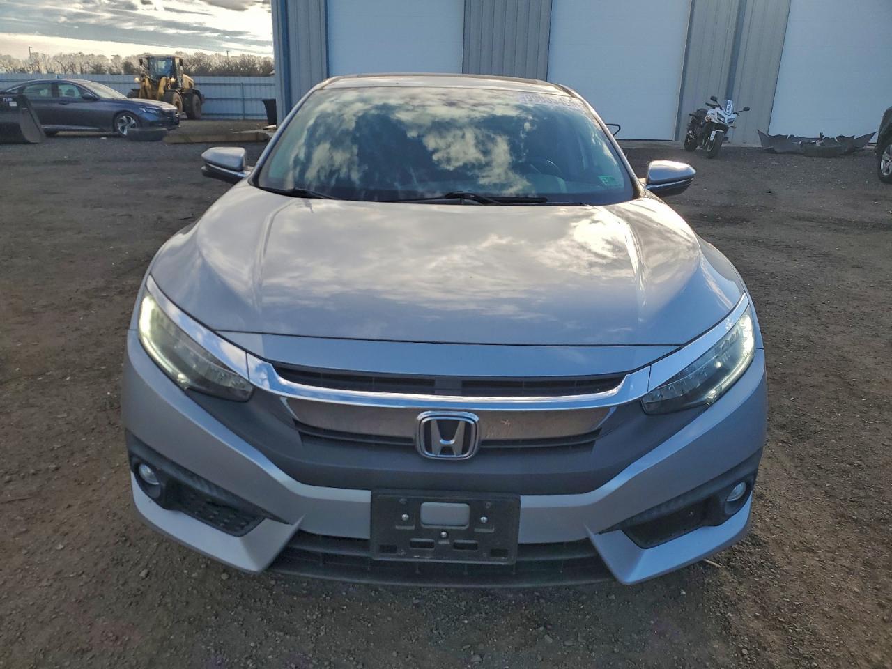 2017 HONDA CIVIC