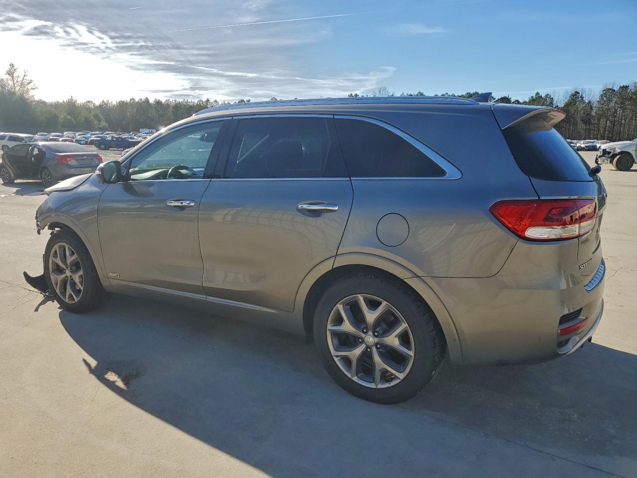 2017 KIA SORENTO