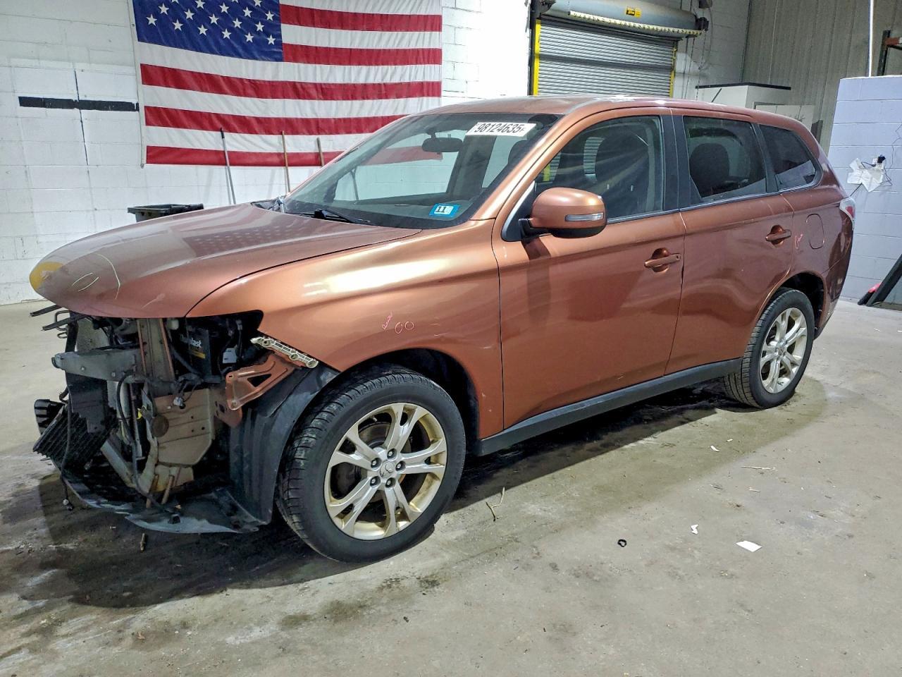 2014 MITSUBISHI outlander