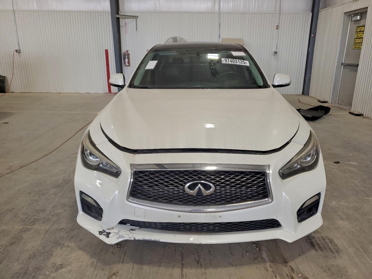 2016 INFINITI Q50