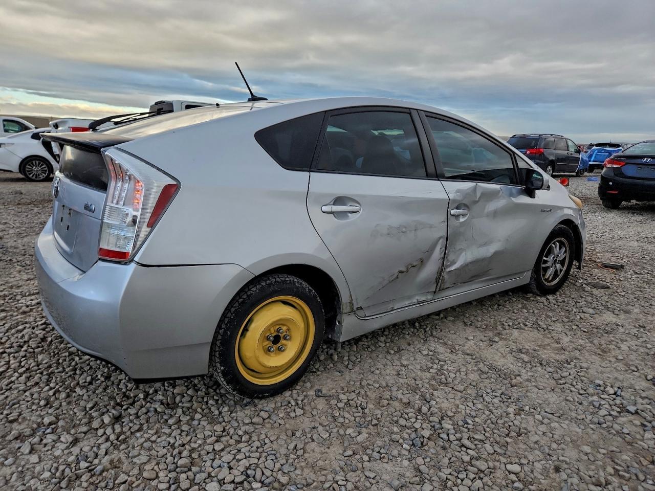 2010 TOYOTA PRIUS