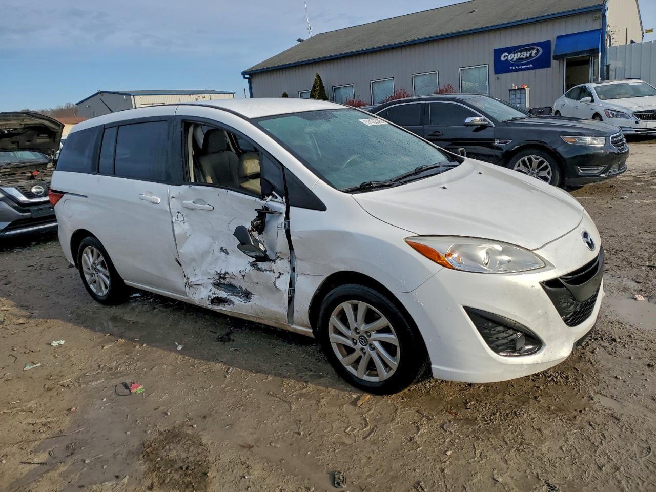 2014 MAZDA 5