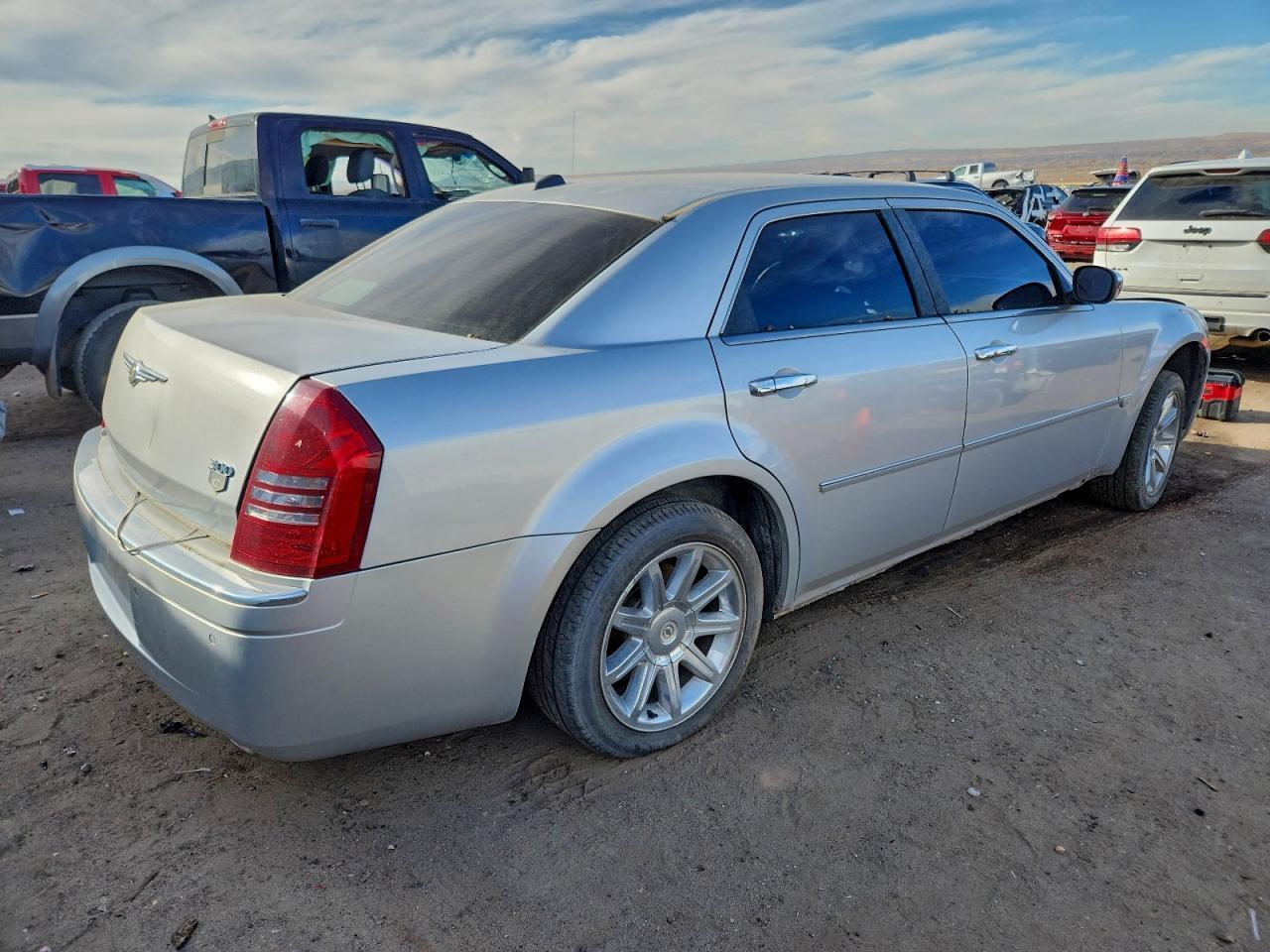 2005 CHRYSLER 300