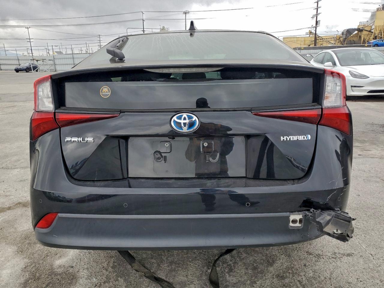 2020 TOYOTA PRIUS