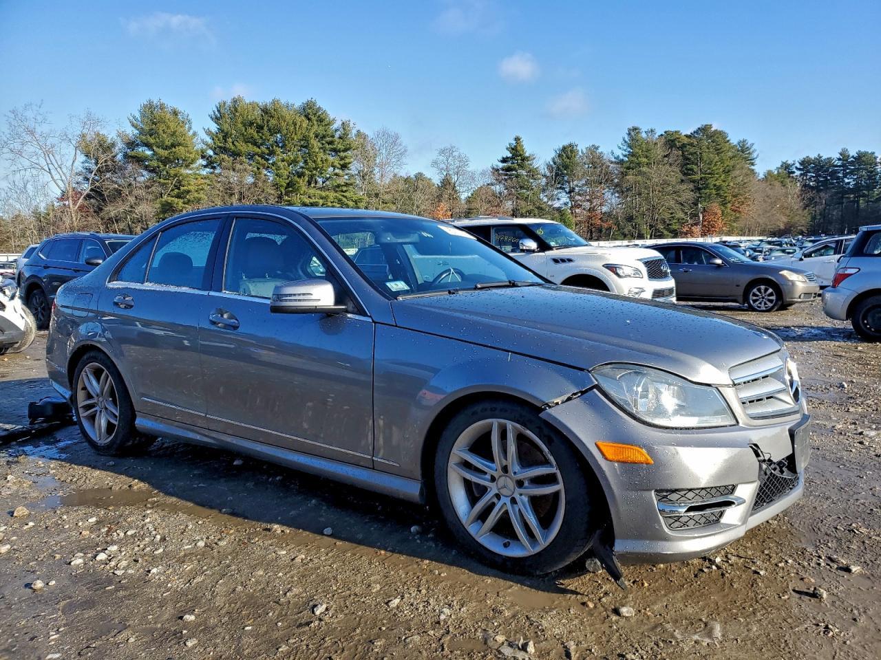 2012 MERCEDES-BENZ C-CLASS